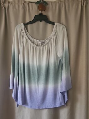EUC Melissa McCarthy Seven7 Ombre Top
